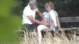 Chồng Và Vợ, clip se ...