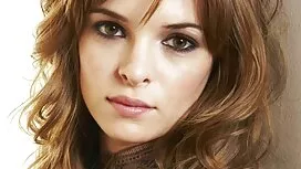 Lena Paul người mẫu  ...