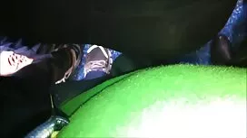 Cô bo chong dit nang ...