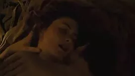 Chân gái, con trai,  ...