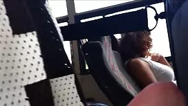 Người phụ nữ tóc đỏ  ...