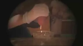 Mẹ, hắn phim set nha ...